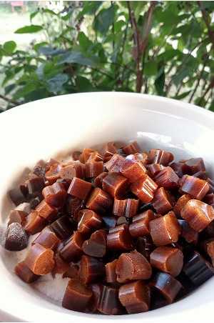 Bomboane cu miere si propolis, bomboane cu miere, bomboane cu propolis