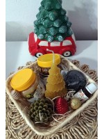 Coșuleț CADOU (Miere cremă fistic,miere nucă, lumânare, tinctură propolis, săpun cu aromă crăciun)