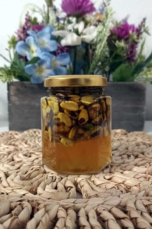 Miere cu semințe de fistic 230gr